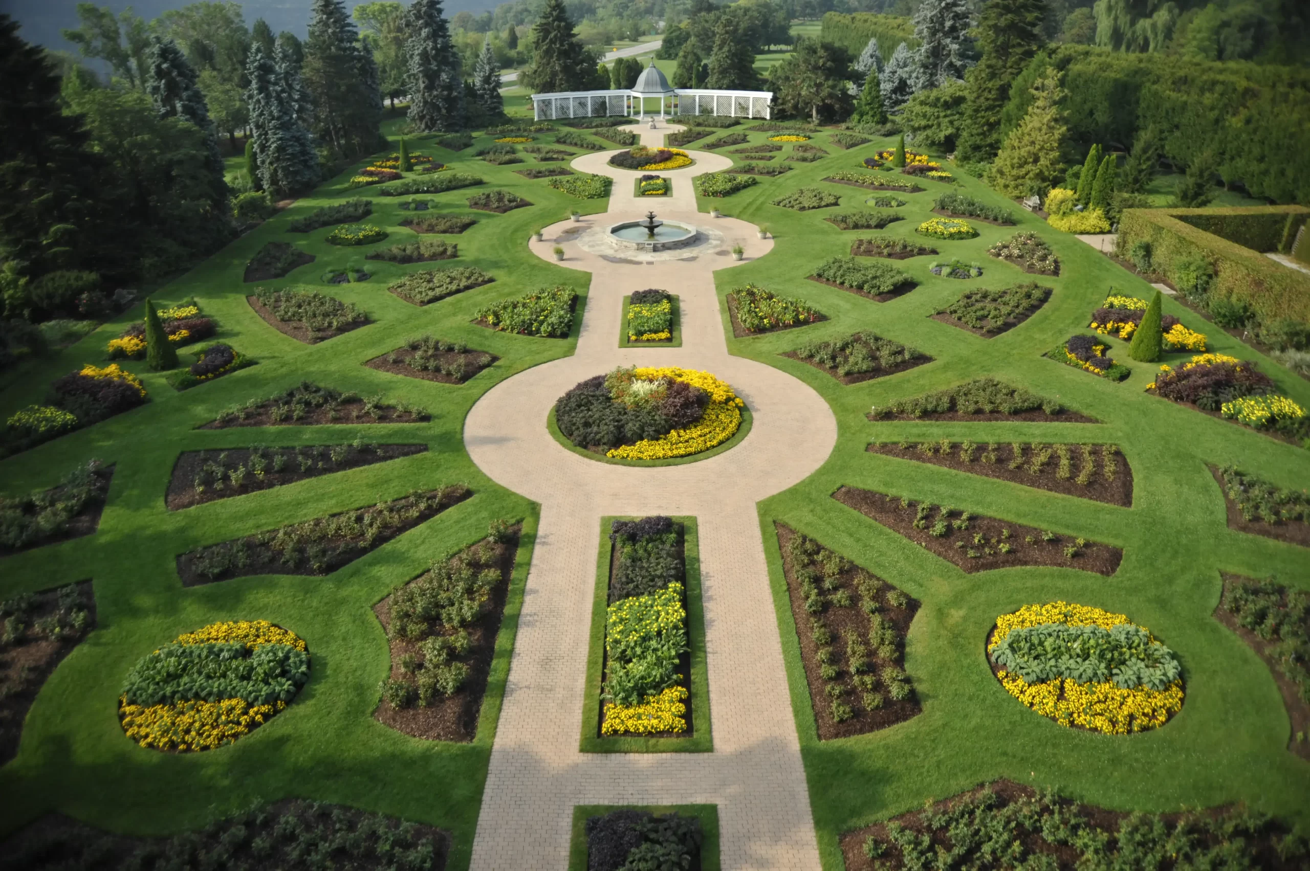 A photo of Niagara Parks Botanical Garden.